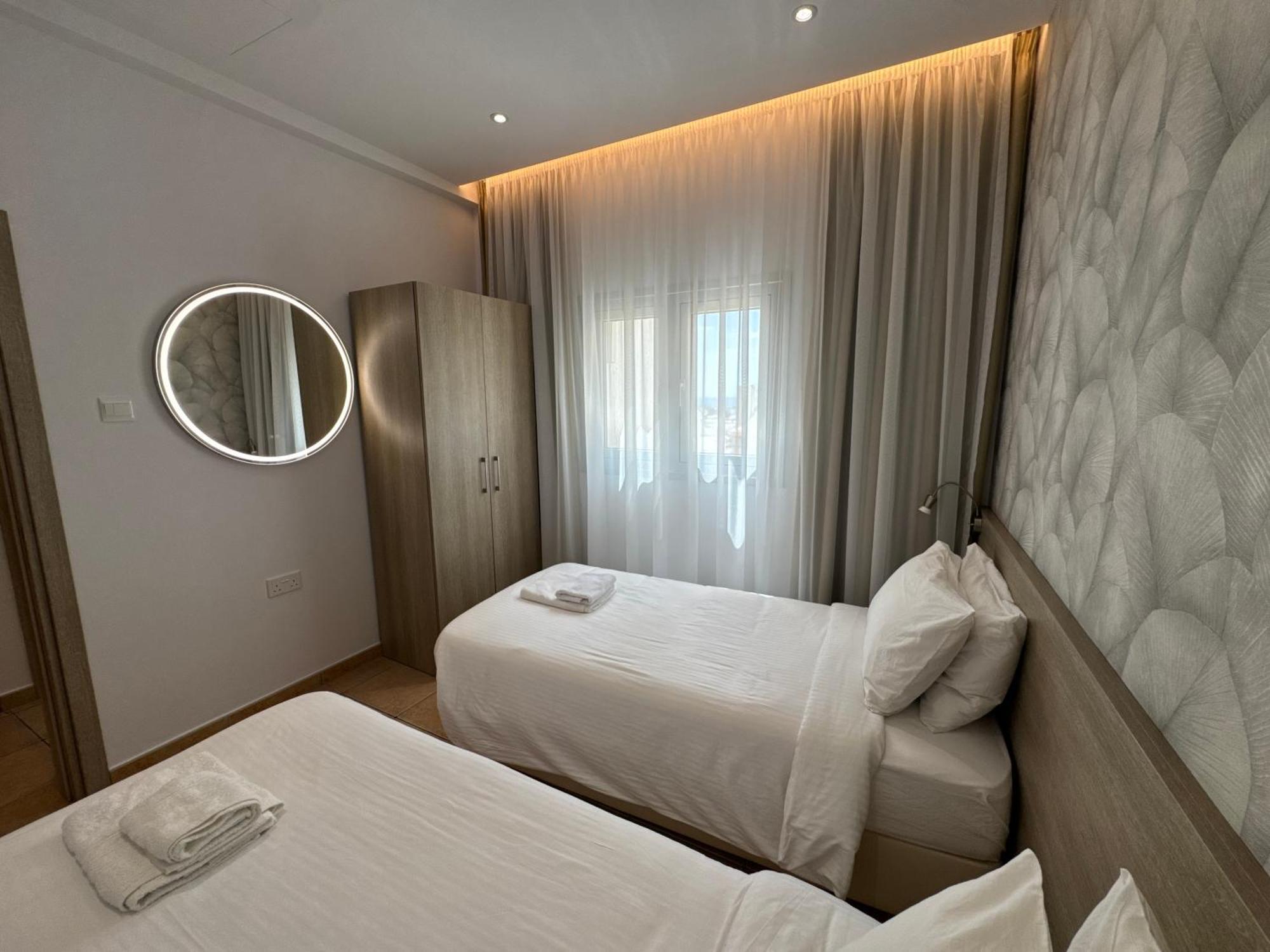 Topikos Apartments Ayia Napa Luaran gambar