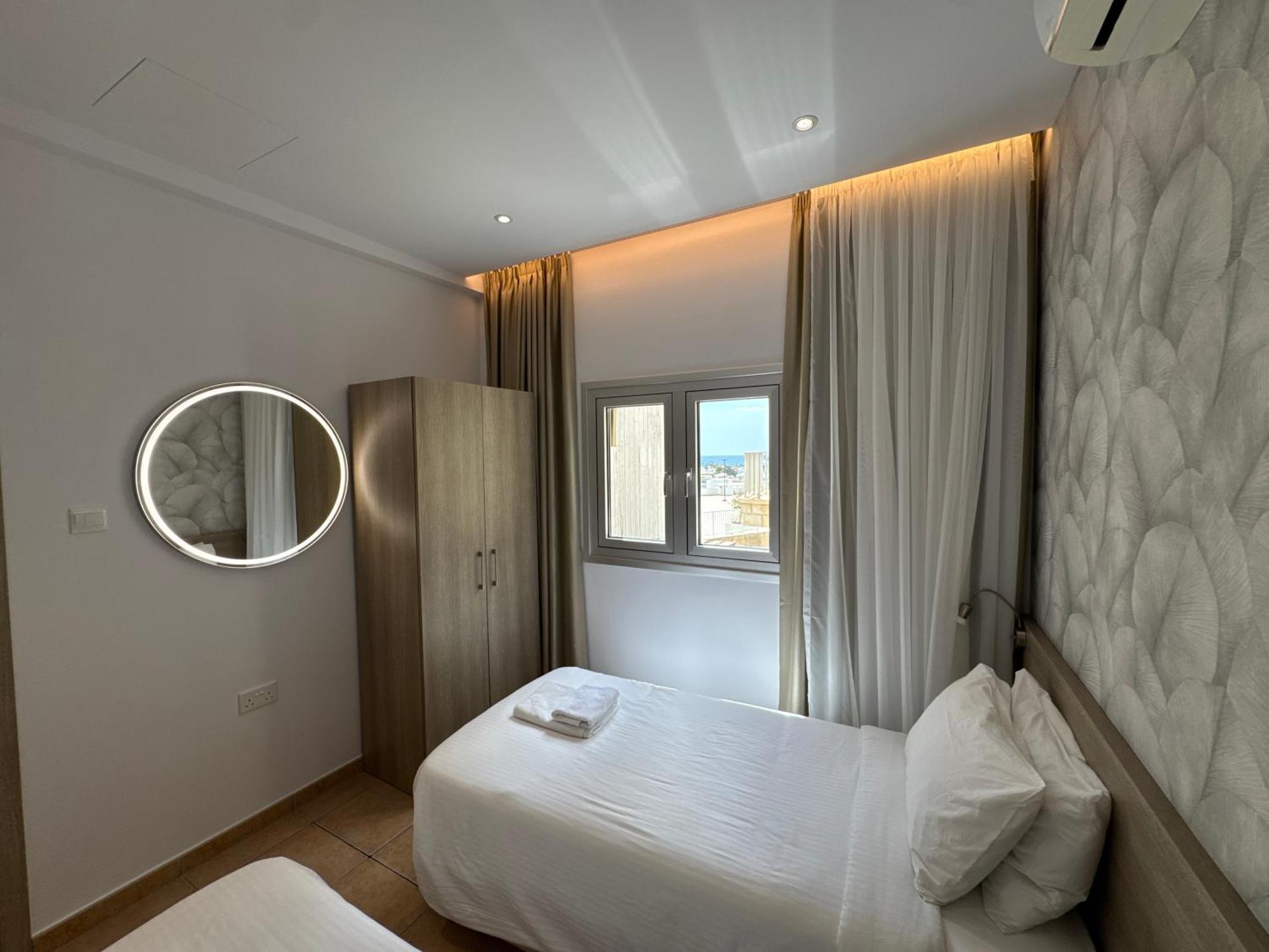 Topikos Apartments Ayia Napa Luaran gambar
